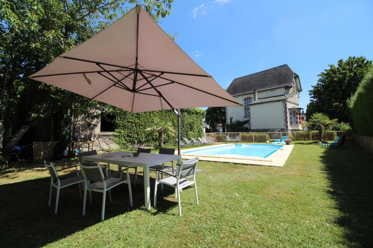 Au Fil Du Temps Bed & Breakfast Châlus Exterior foto